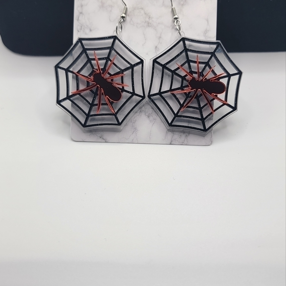 New Spider Earrings - Picture 2 of 5